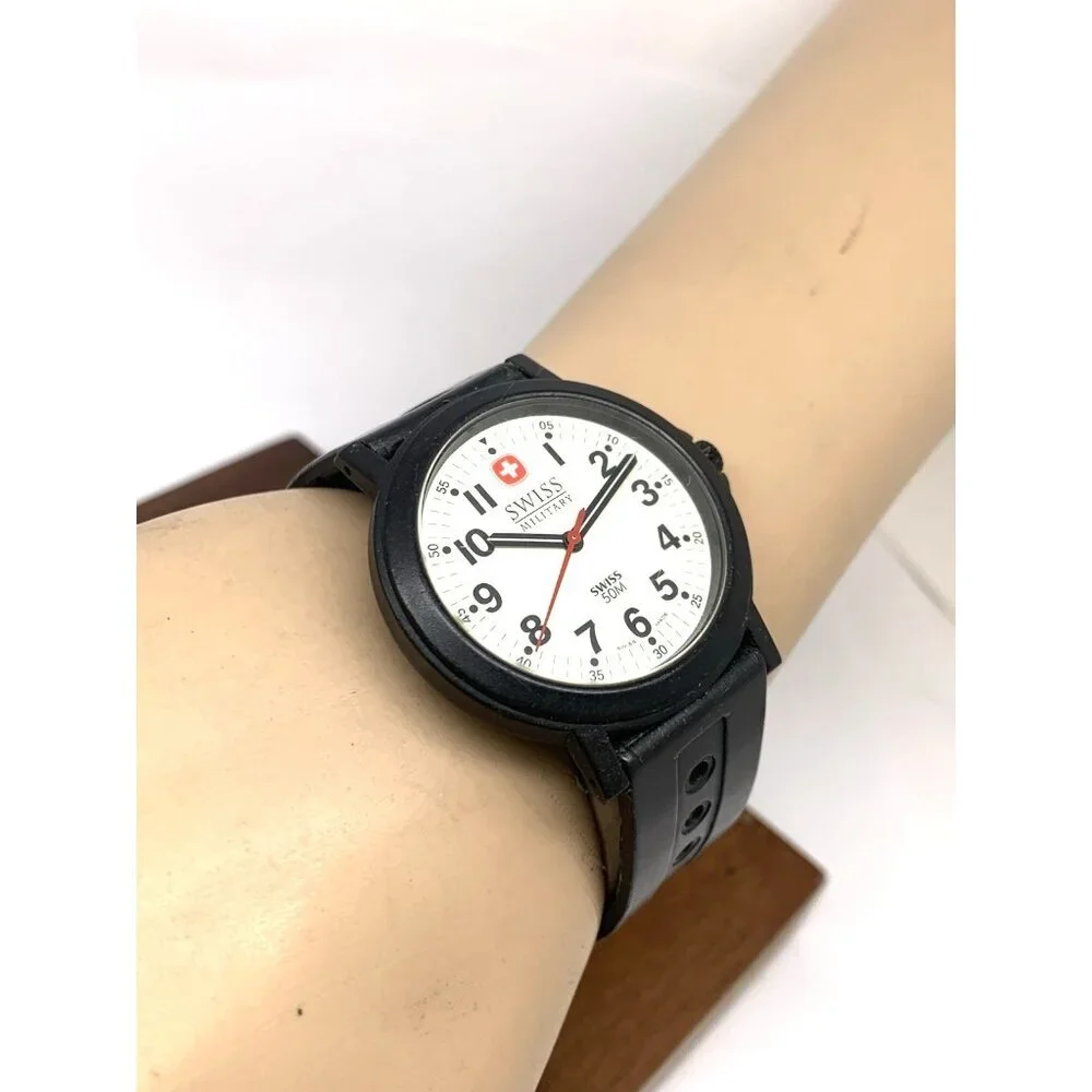 Swiss Military SAK Unisex Watch 092.8307 Swiss Quartz Black Rubber Strap 35mm